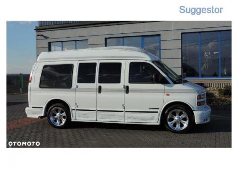 GMC Savana
