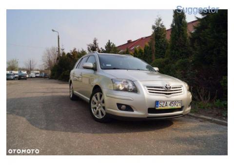 Toyota Avensis II