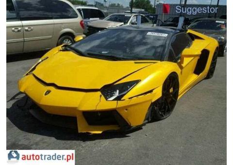 Lamborghini Aventador II (2010-) 6