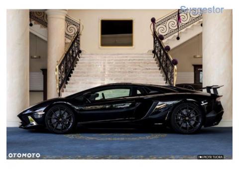 Lamborghini Aventador