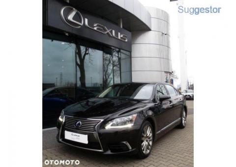 Lexus LS IV