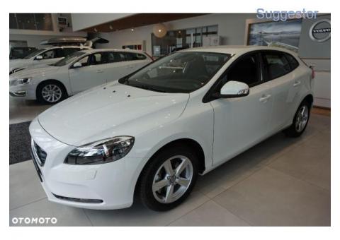 Volvo V40 II
