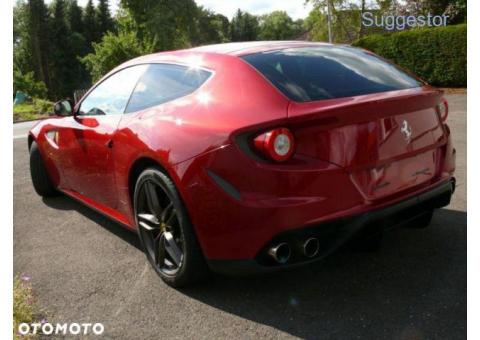 Ferrari FF
