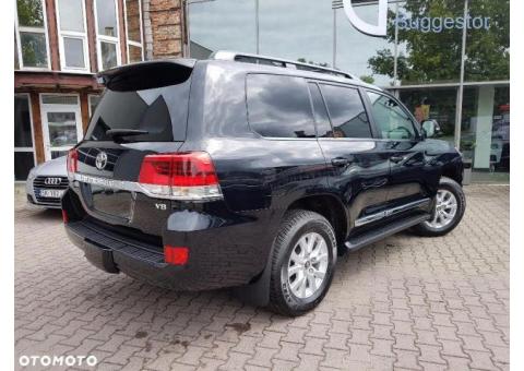 Toyota Land Cruiser VI