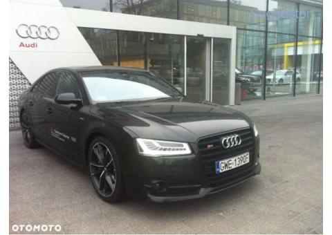 Audi S8 D4