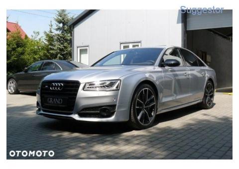 Audi S8 D4