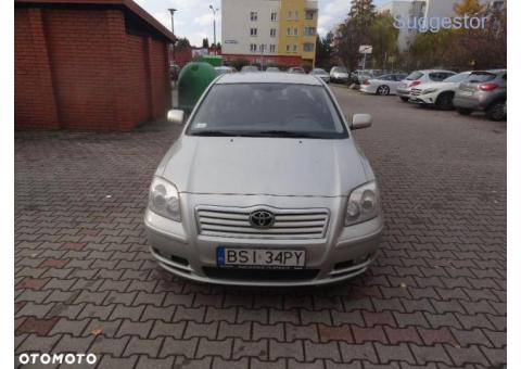 Toyota Avensis II