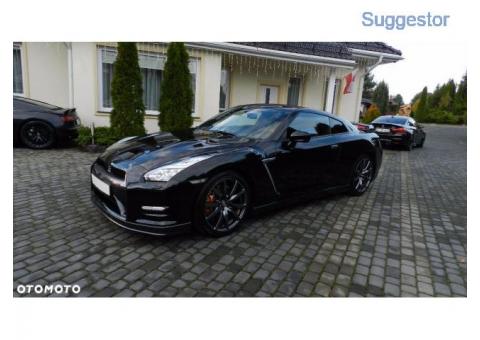 Nissan GT-R