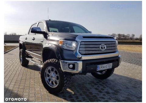 Toyota Tundra